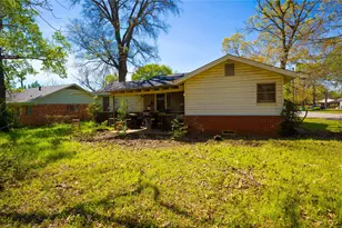 108 7th St, Palestine, TX 75803 - Photo 13