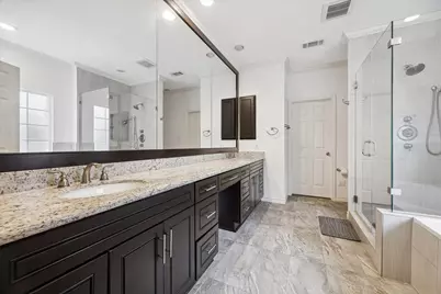 6837 Staffordshire Street, Houston, TX 77030 - Photo 13