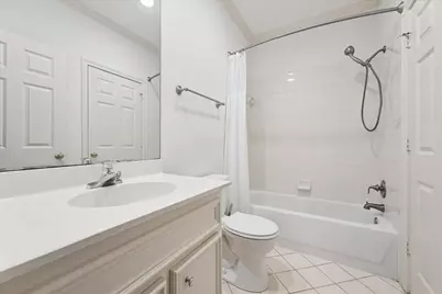 6837 Staffordshire Street, Houston, TX 77030 - Photo 17