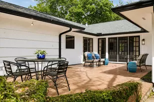 1902 Chimney Rock Rd, Houston, TX 77056 - Photo 21