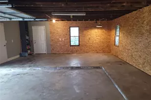 628 King St, Houston, TX 77022 - Photo 5