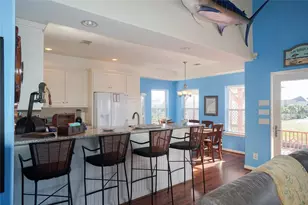 16619 Bayfront Dr, Jamaica Beach, TX 77554 - Photo 13