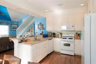 16619 Bayfront Dr, Jamaica Beach, TX 77554 - Photo 17