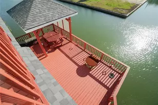 16619 Bayfront Dr, Jamaica Beach, TX 77554 - Photo 21