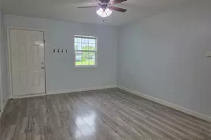 209 Franlee St, La Marque, TX 77568 - Photo 3