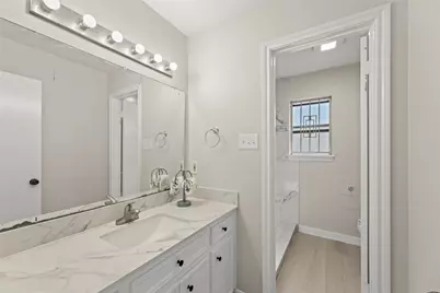 9614 Langdon Lane, Houston, TX 77036 - Photo 23