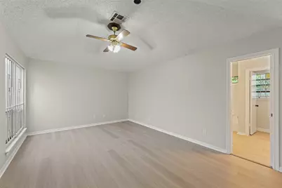 9614 Langdon Lane, Houston, TX 77036 - Photo 15