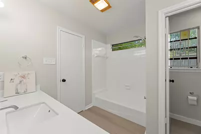 9614 Langdon Lane, Houston, TX 77036 - Photo 19