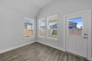 3208 Bushy Hawthorne Dr, Conroe, TX 77301 - Photo 7