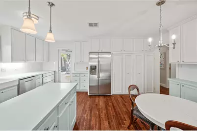 4002 Drummond Street, Houston, TX 77025 - Photo 3