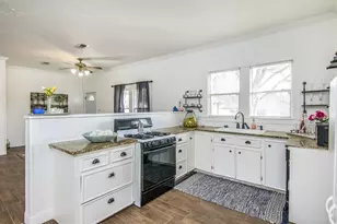 11844 13th St, Santa Fe, TX 77510 - Photo 5