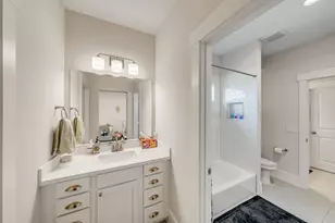 3510 Huntsford Dr, Houston, TX 77008 - Photo 25