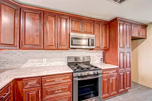 4804 Saxon St, Bellaire, TX 77401 - Photo 17