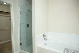 13758 Maximos Dr, Houston, TX 77083 - Photo 5