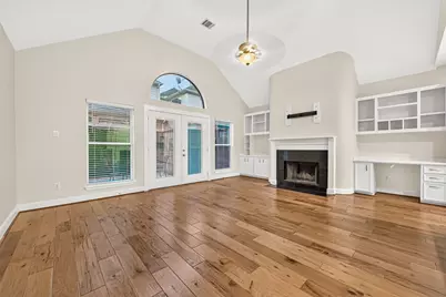 9817 Marlink, Houston, TX 77025 - Photo 11