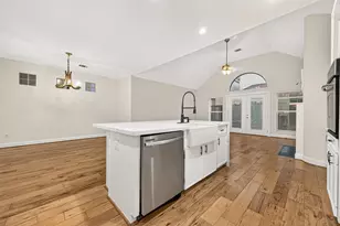 9817 Marlink, Houston, TX 77025 - Photo 19