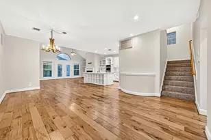 9817 Marlink, Houston, TX 77025 - Photo 7
