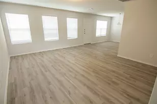 5419 Gouldburn River Dr, Katy, TX 77449 - Photo 5