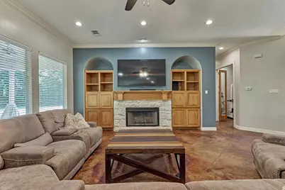 9102 Marshall Court, Magnolia, TX 77354 - Photo 23