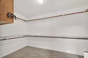 2630 Skyview Crest Ct, Houston, TX 77047 - Photo 11