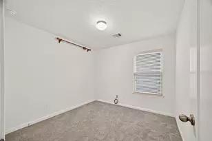 2630 Skyview Crest Ct, Houston, TX 77047 - Photo 13