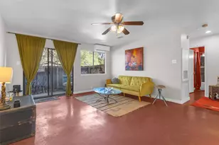 6810 Deatonhill Dr, Austin, TX 78745 - Photo 3
