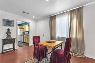 6810 Deatonhill Dr, Austin, TX 78745 - Photo 5