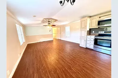 441 Shoreline Drive, Huntsville, TX 77320 - Photo 9