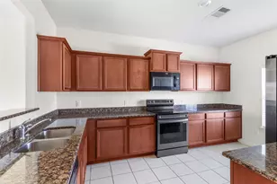 11002 Hillside Creek Dr, Humble, TX 77396 - Photo 3
