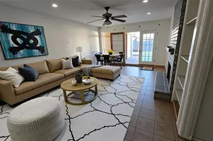 12822 Shannon Hills Dr, Houston, TX 77099 - Photo 5
