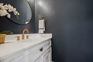 4814 Wedgewood Dr, Bellaire, TX 77401 - Photo 19