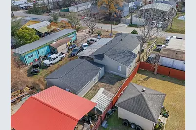 14029 McNair Street #B, Houston, TX 77015 - Photo 11