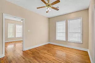 7609 Ave E, Houston, TX 77012 - Photo 9