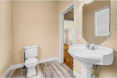 7609 Avenue E, Houston, TX 77012 - Photo 17