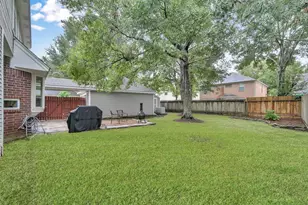 4915 Greenriver Valley Dr, Kingwood, TX 77345 - Photo 1