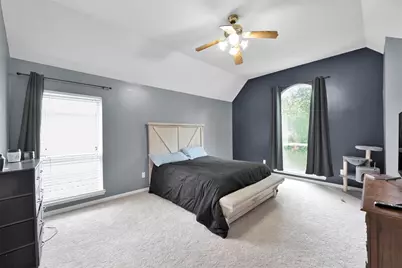 4915 Greenriver Valley Drive, Kingwood, TX 77345 - Photo 13
