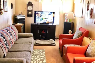 5011 Northridge Dr, Houston, TX 77033 - Photo 9