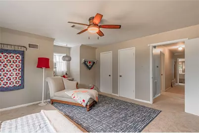 220 Elmwood Street, Huntsville, TX 77320 - Photo 31