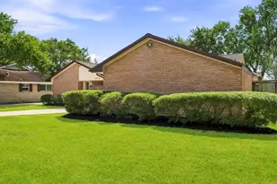 4943 Cheena Dr, Houston, TX 77096 - Photo 3