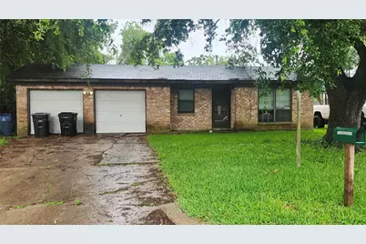 509 Debbie Lane, Alvin, TX 77511 - Photo 1