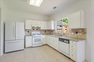 19510 Maywood Falls Cir, Houston, TX 77084 - Photo 7