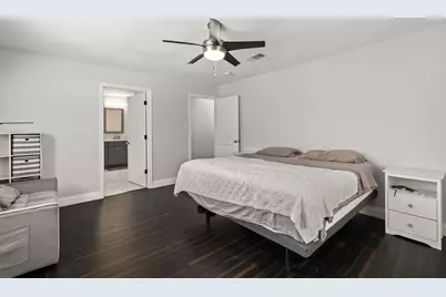 2114 Briargreen Drive, Houston, TX 77077 - Photo 27