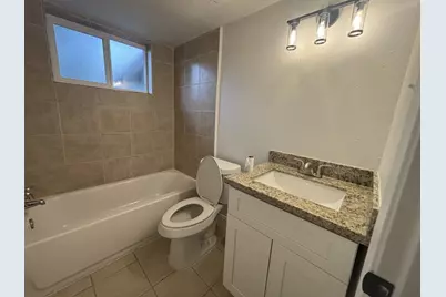 9843 Ribbonwood Street, Houston, TX 77078 - Photo 13