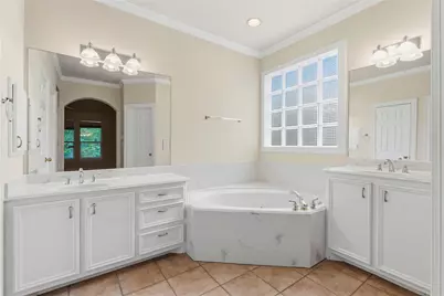 106 Lazy Springs Drive, Conroe, TX 77356 - Photo 21