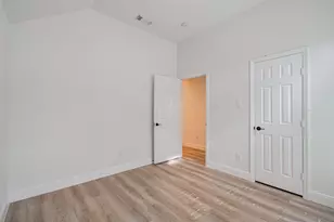 2311 Meadow Briar Dr, Sugar Land, TX 77498 - Photo 31