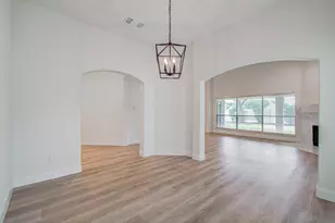 2311 Meadow Briar Dr, Sugar Land, TX 77498 - Photo 7