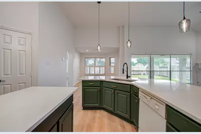 2311 Meadow Briar Drive, Sugar Land, TX 77498 - Photo 13