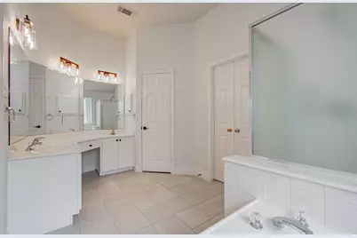2311 Meadow Briar Drive, Sugar Land, TX 77498 - Photo 25