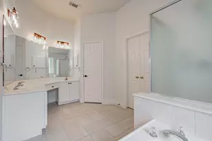 2311 Meadow Briar Dr, Sugar Land, TX 77498 - Photo 25