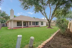 2311 Meadow Briar Dr, Sugar Land, TX 77498 - Photo 35